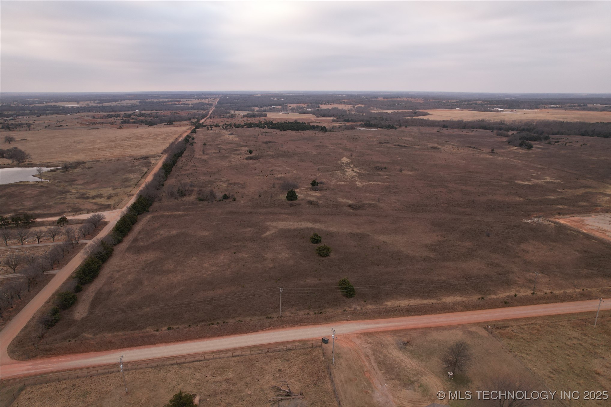 0001 0780 Property Photo 40