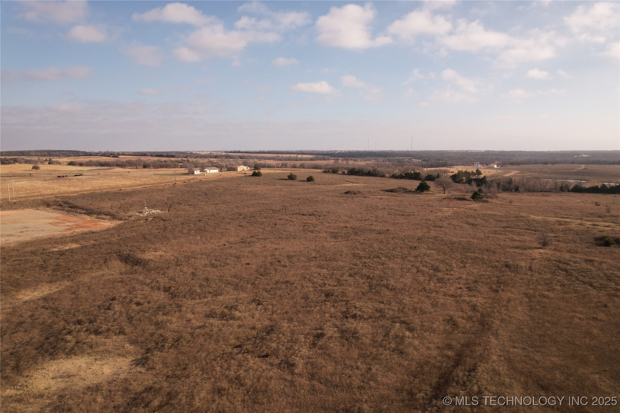 0001 0780 Property Photo 46