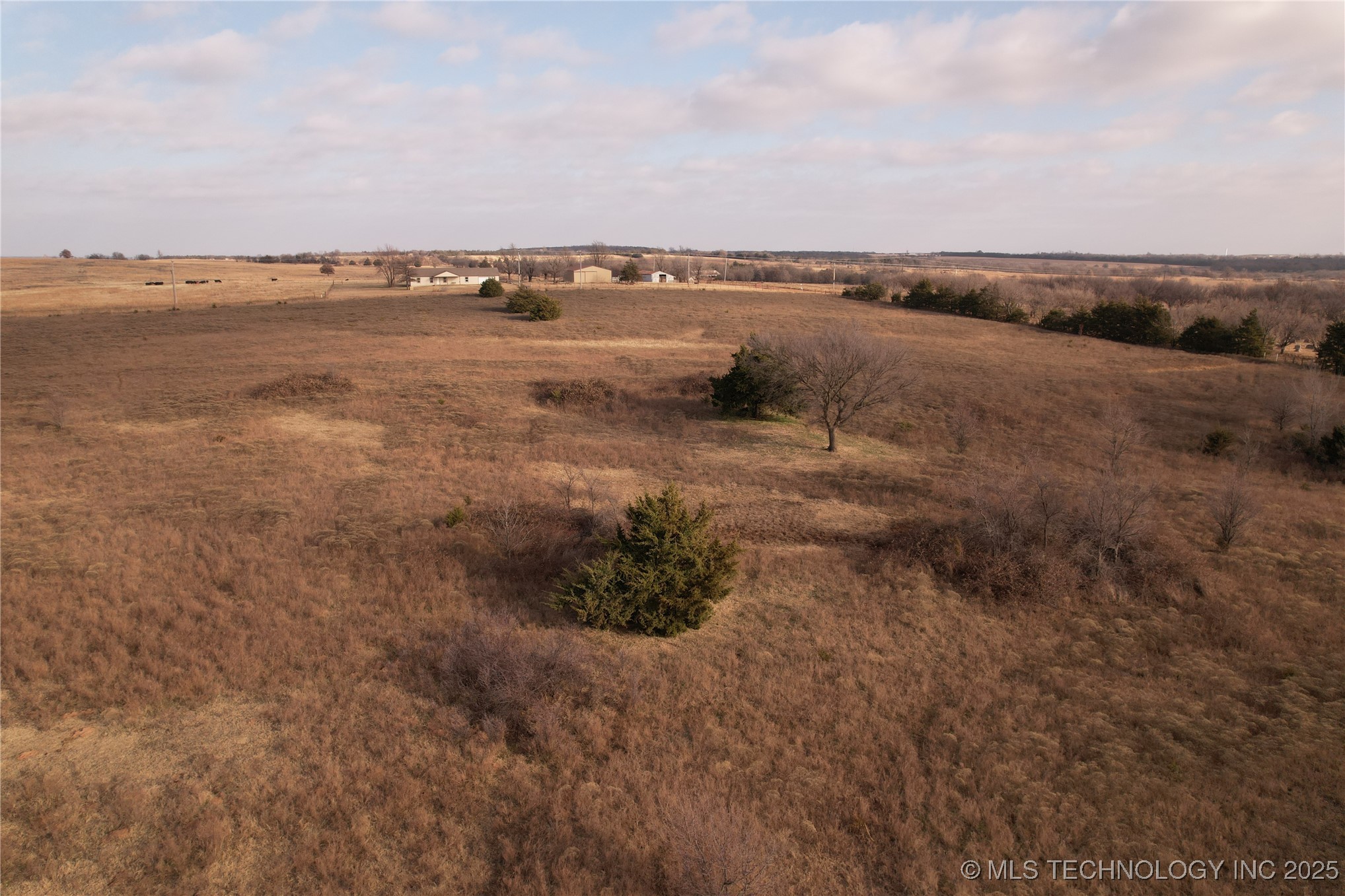 0001 0780 Property Photo 56