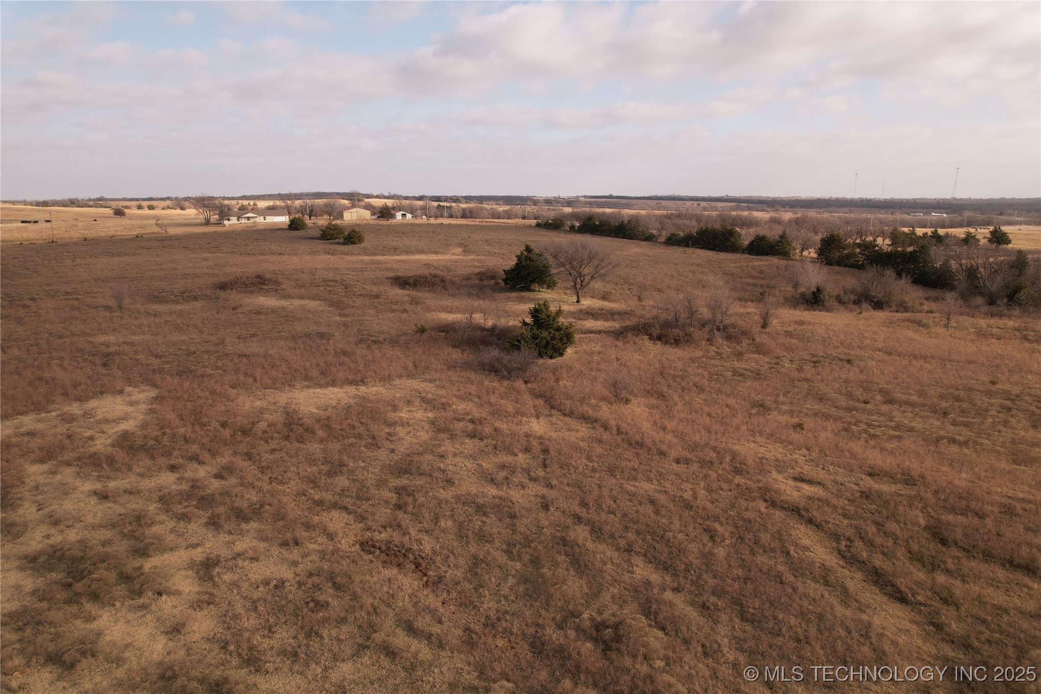 0001 0780 Property Photo 59