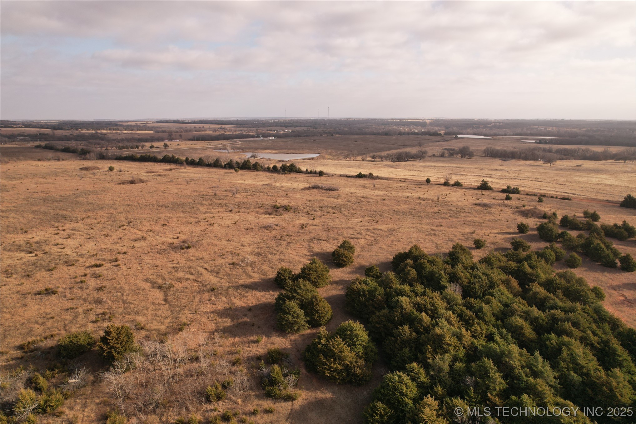 0001 0780 Property Photo 66