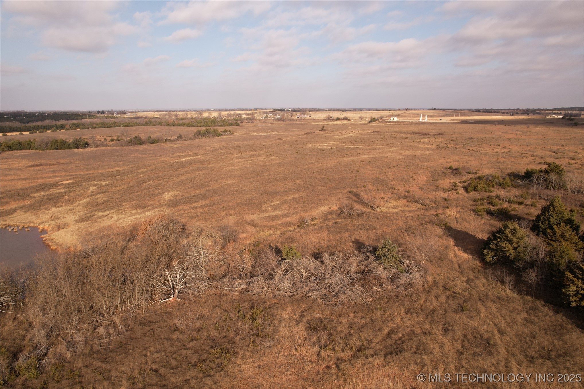 0001 0780 Property Photo 67