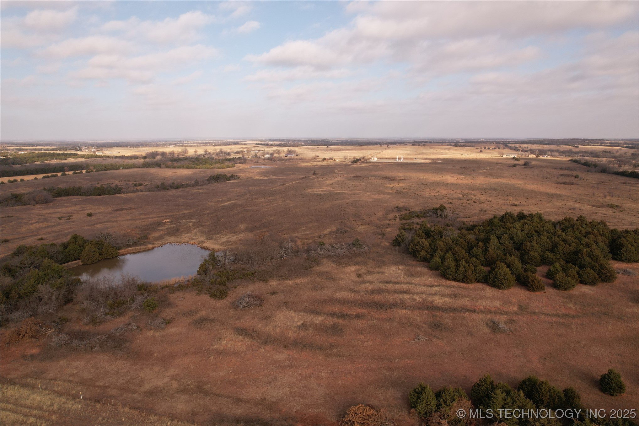 0001 0780 Property Photo 72