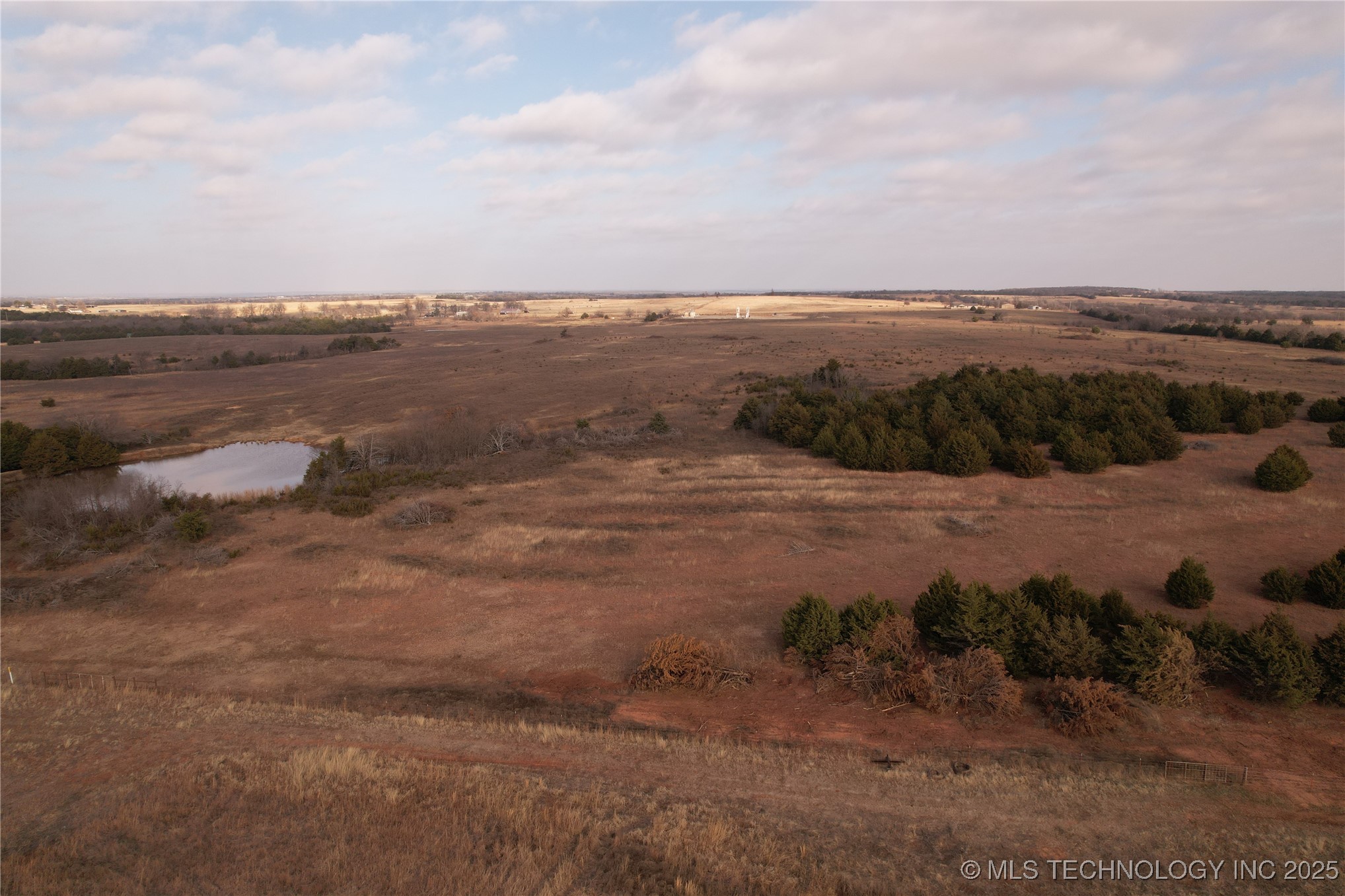 0001 0780 Property Photo 73