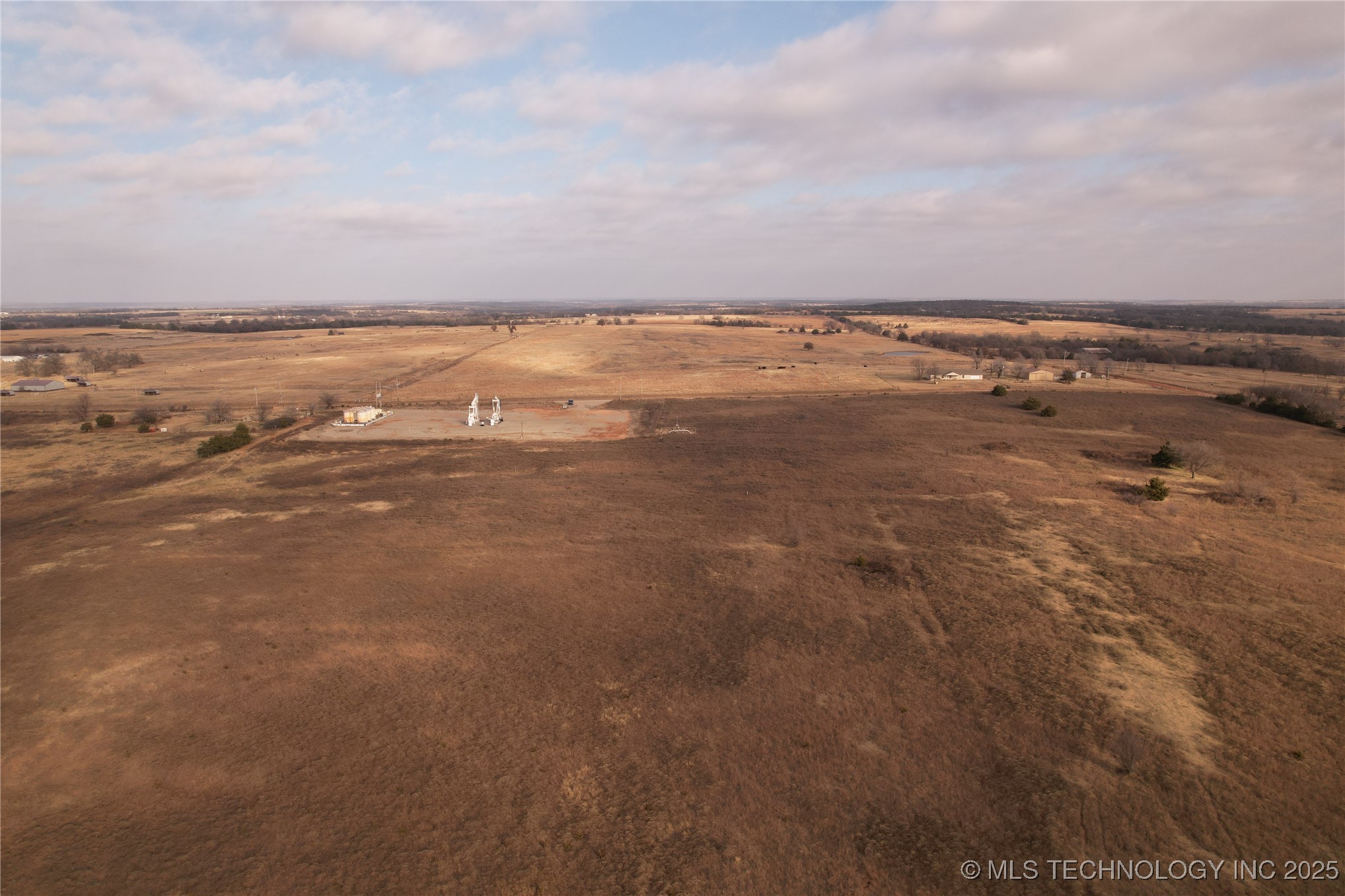 0001 0780 Property Photo 78