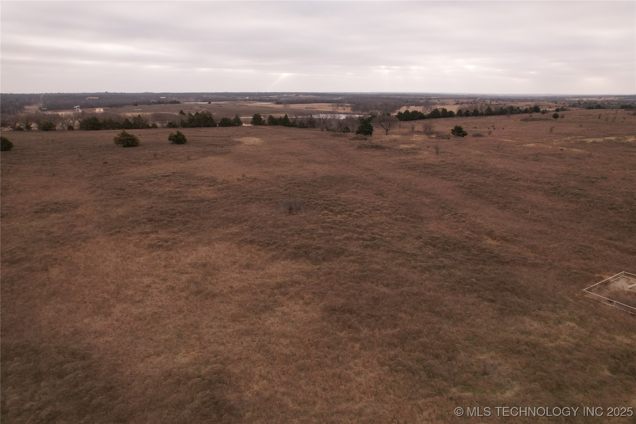 0001 0780 Property Photo 82