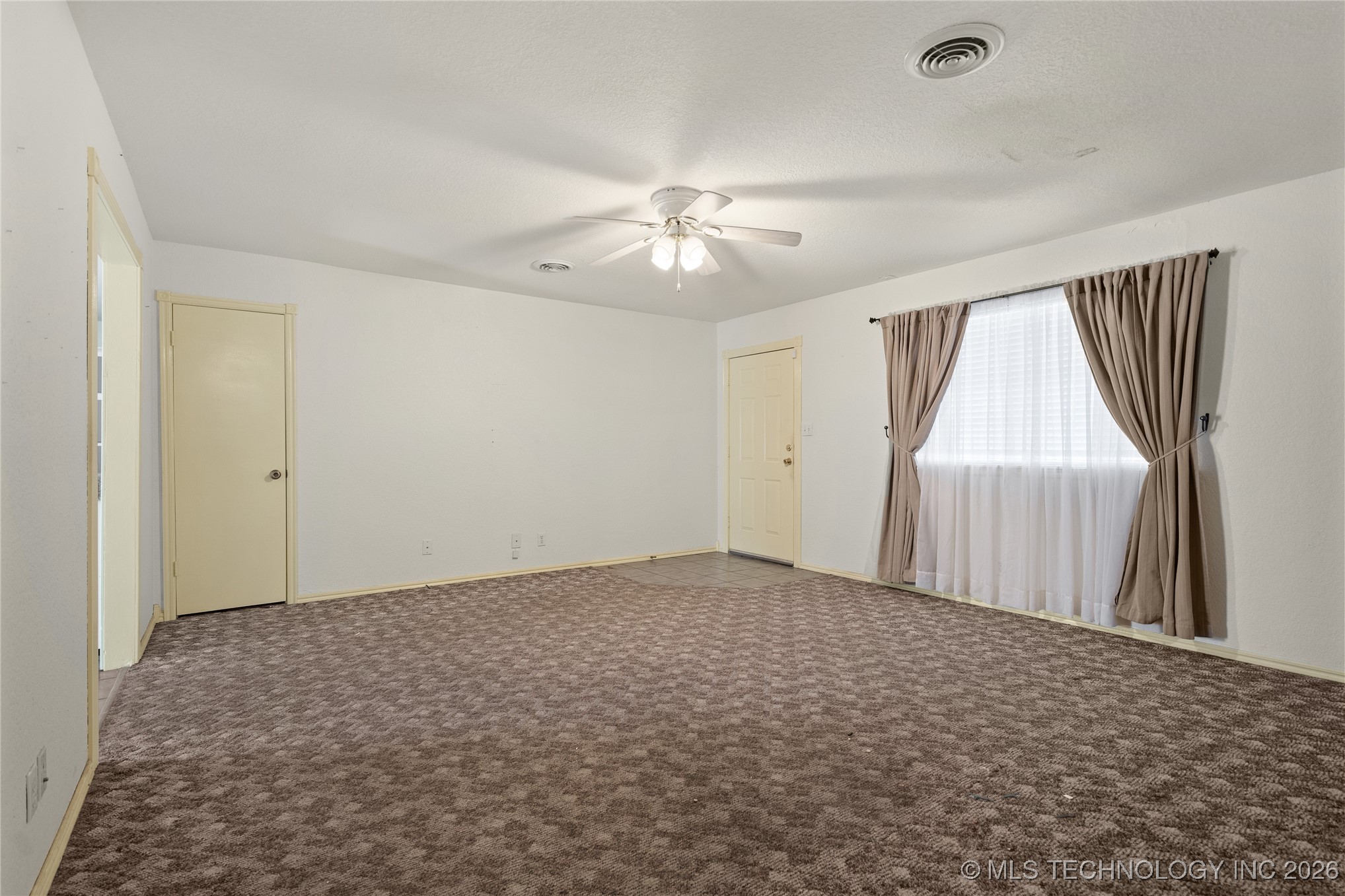 43 Laurel Street Property Photo 7