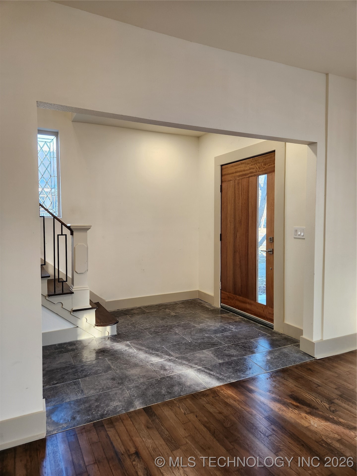 121 S Brown Street Property Photo 8