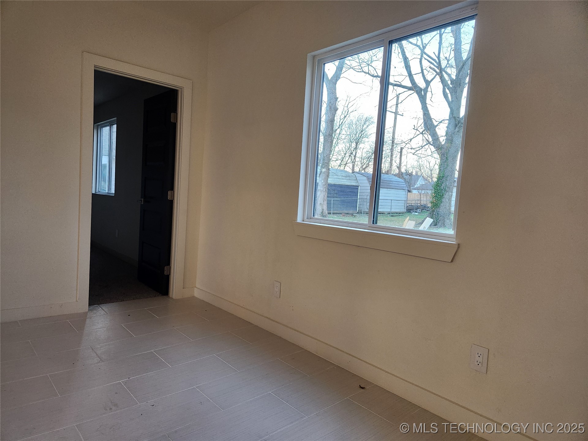 121 S Brown Street Property Photo 26