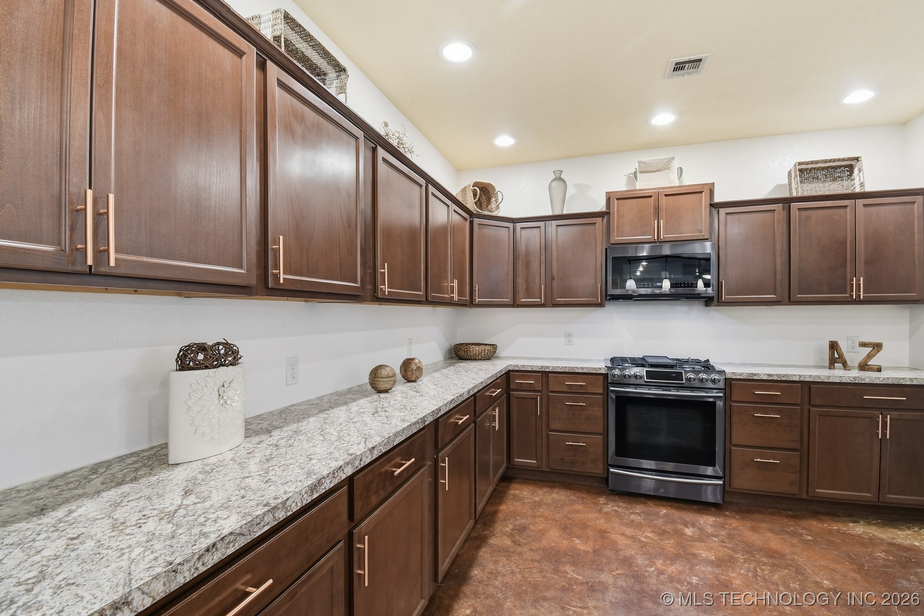 16698 S 433rd West Avenue Property Photo 11