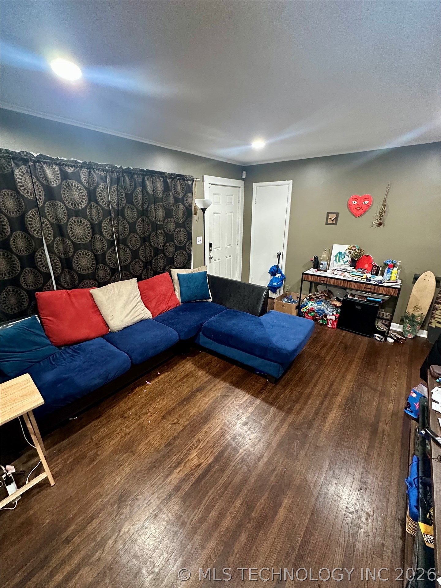 3174 N Iroquois Avenue Property Photo 2