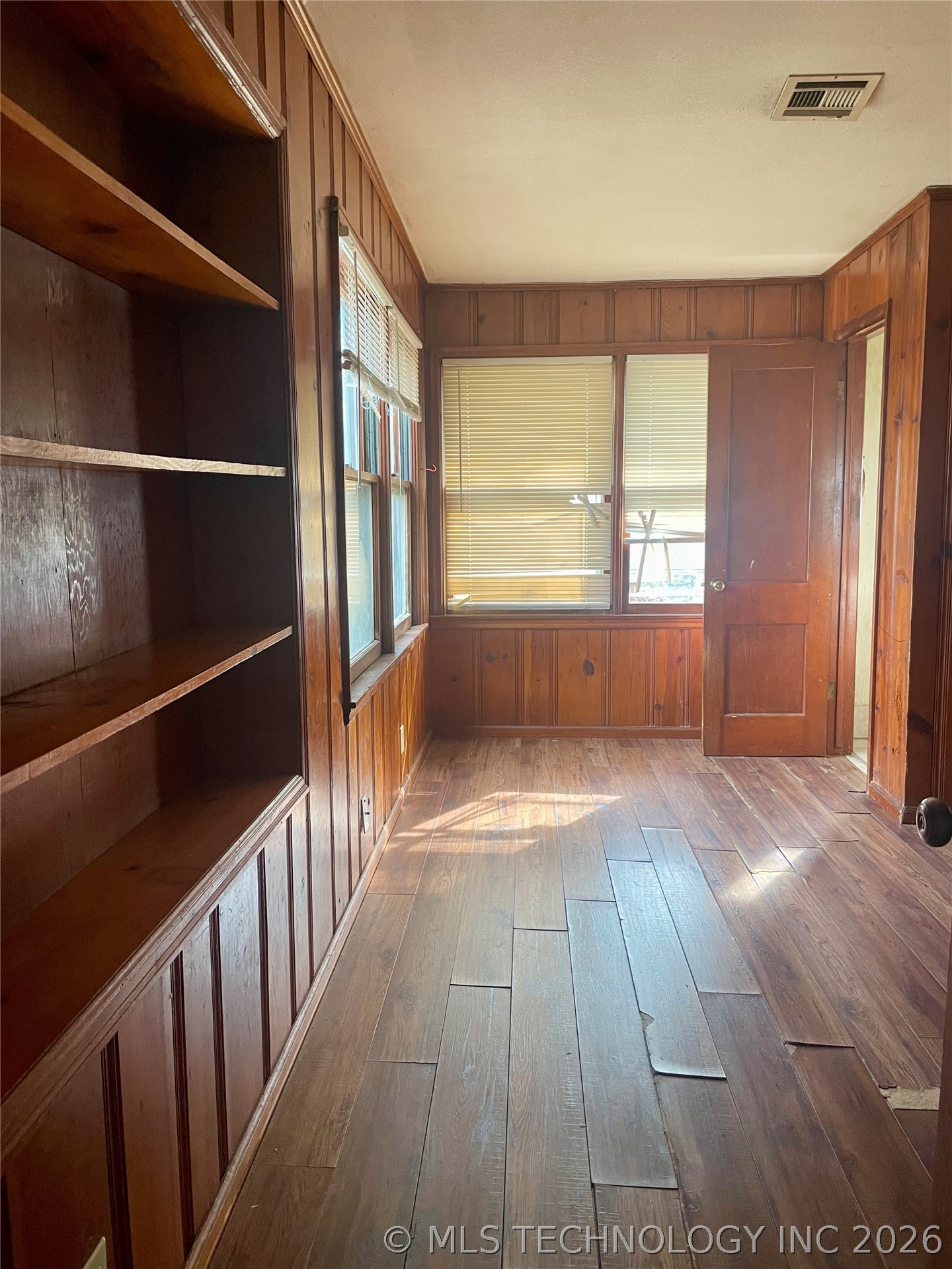 1835 N Louisville Avenue Property Photo 15