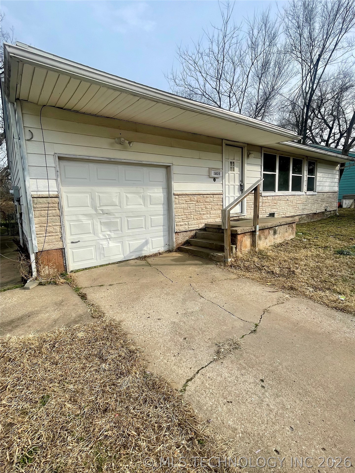 1835 N Louisville Avenue Property Photo 22