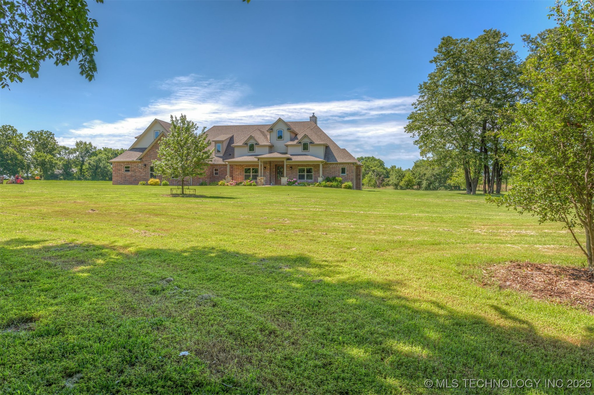 22322 E 121 Street S Property Photo 4