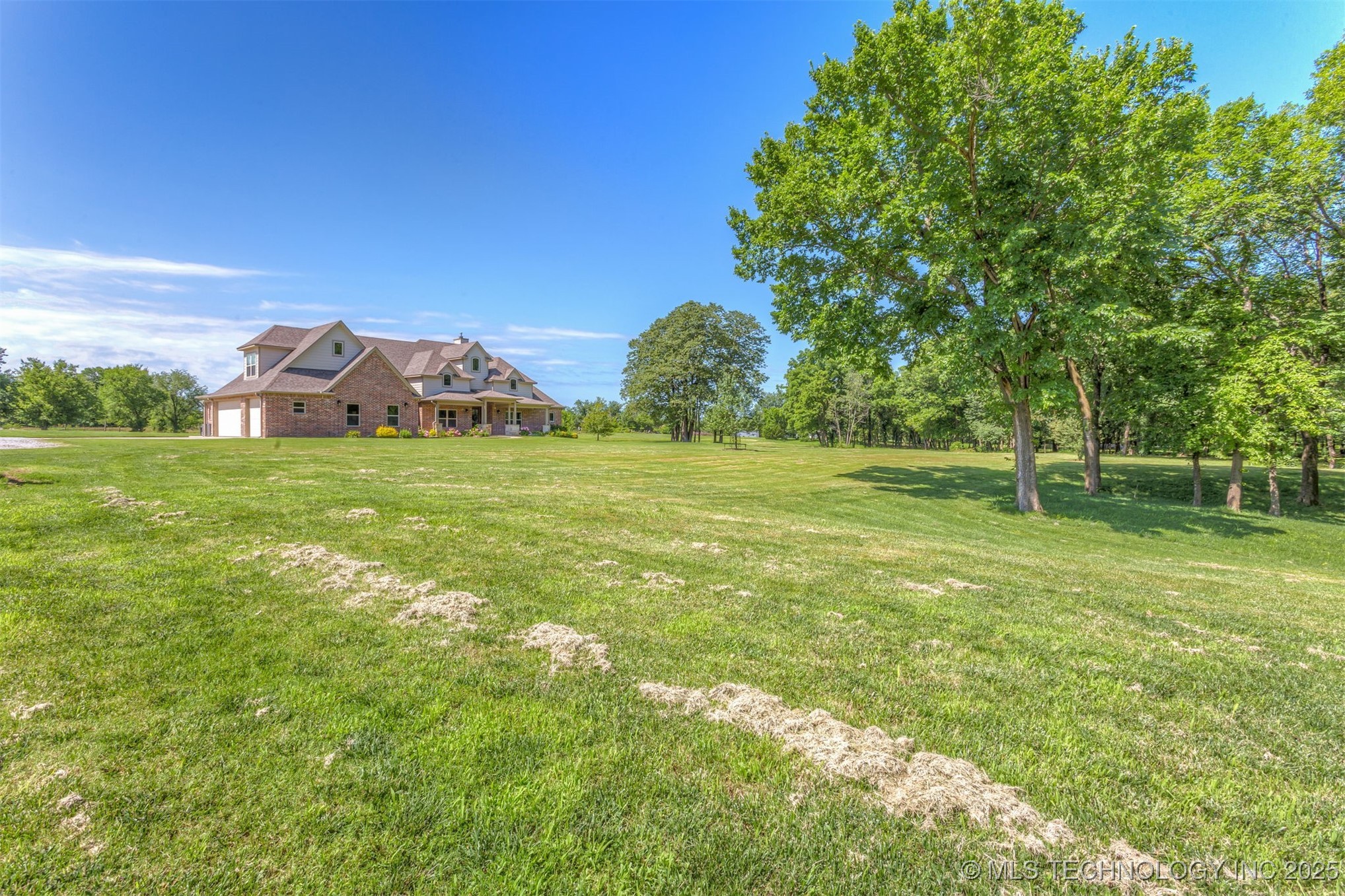 22322 E 121 Street S Property Photo 5