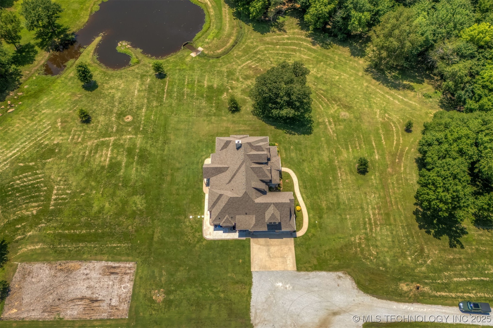 22322 E 121 Street S Property Photo 78