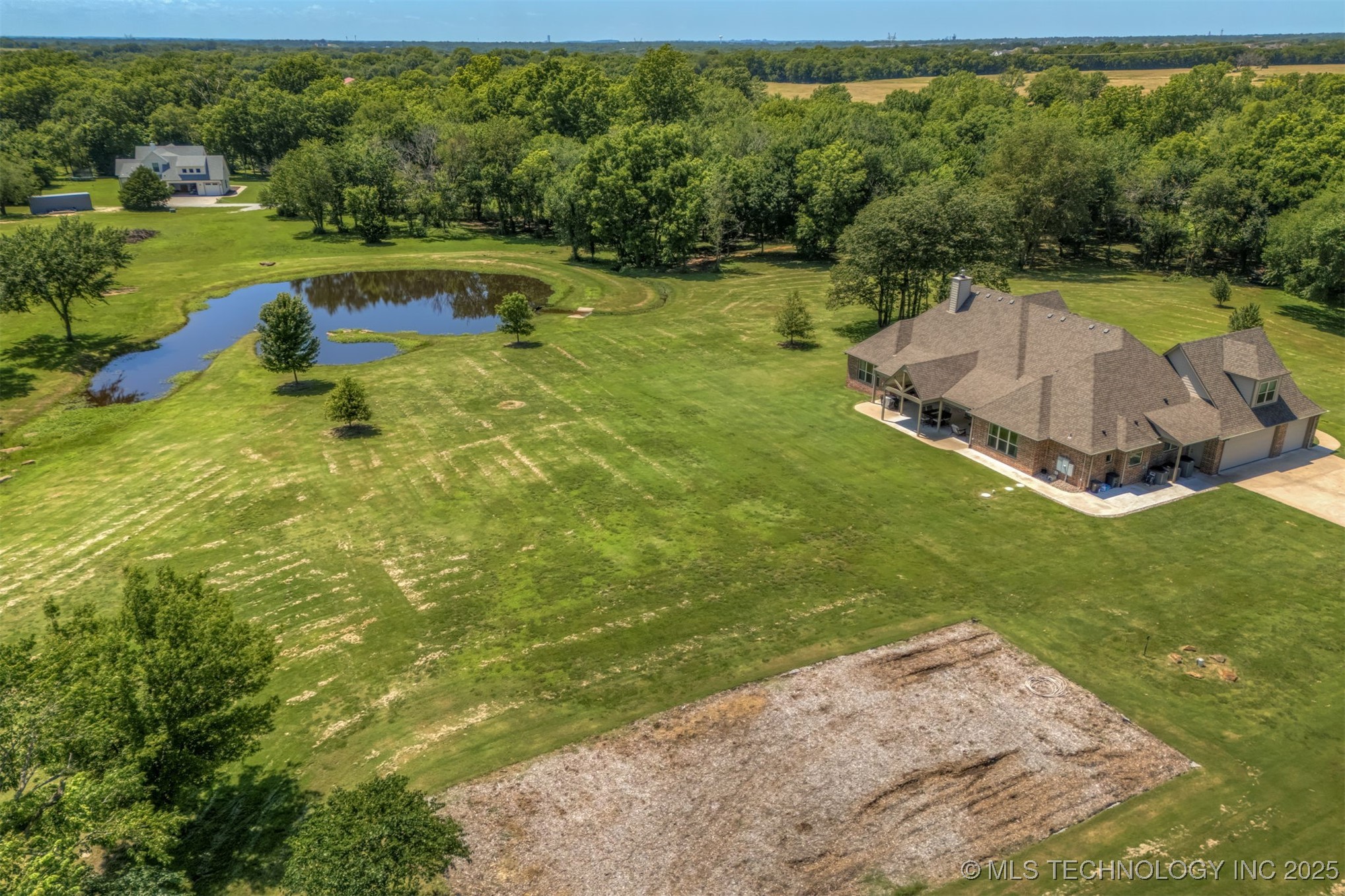 22322 E 121 Street S Property Photo 85