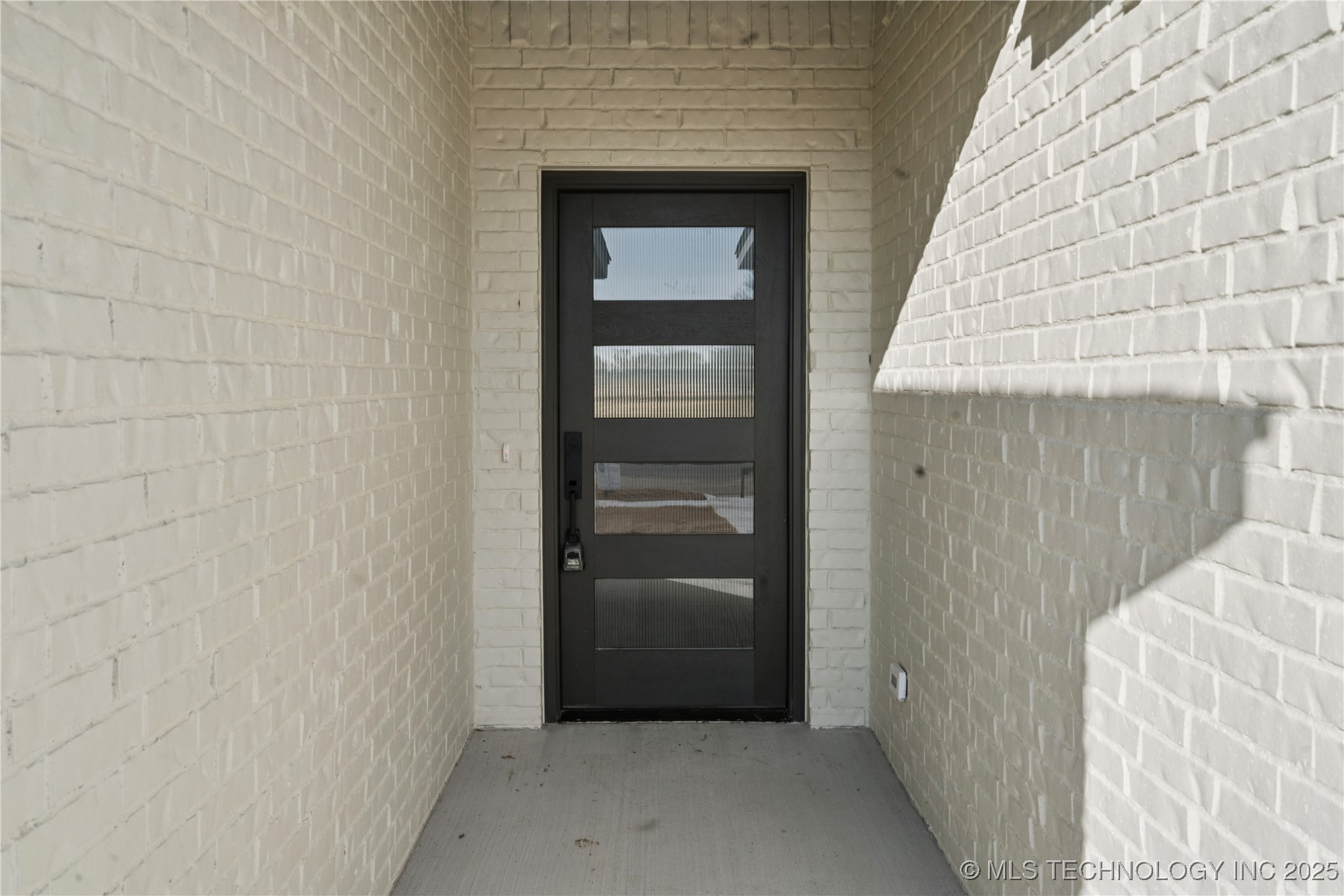 22925 E 107th Street S Property Photo 4