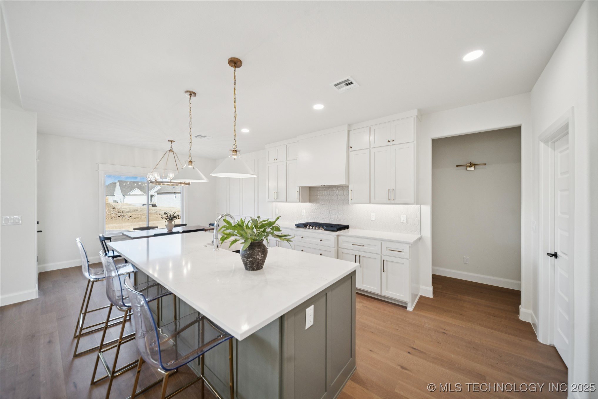 22925 E 107th Street S Property Photo 14