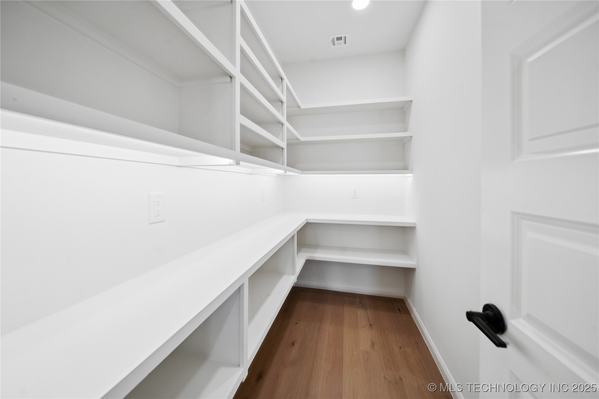 22925 E 107th Street S Property Photo 18