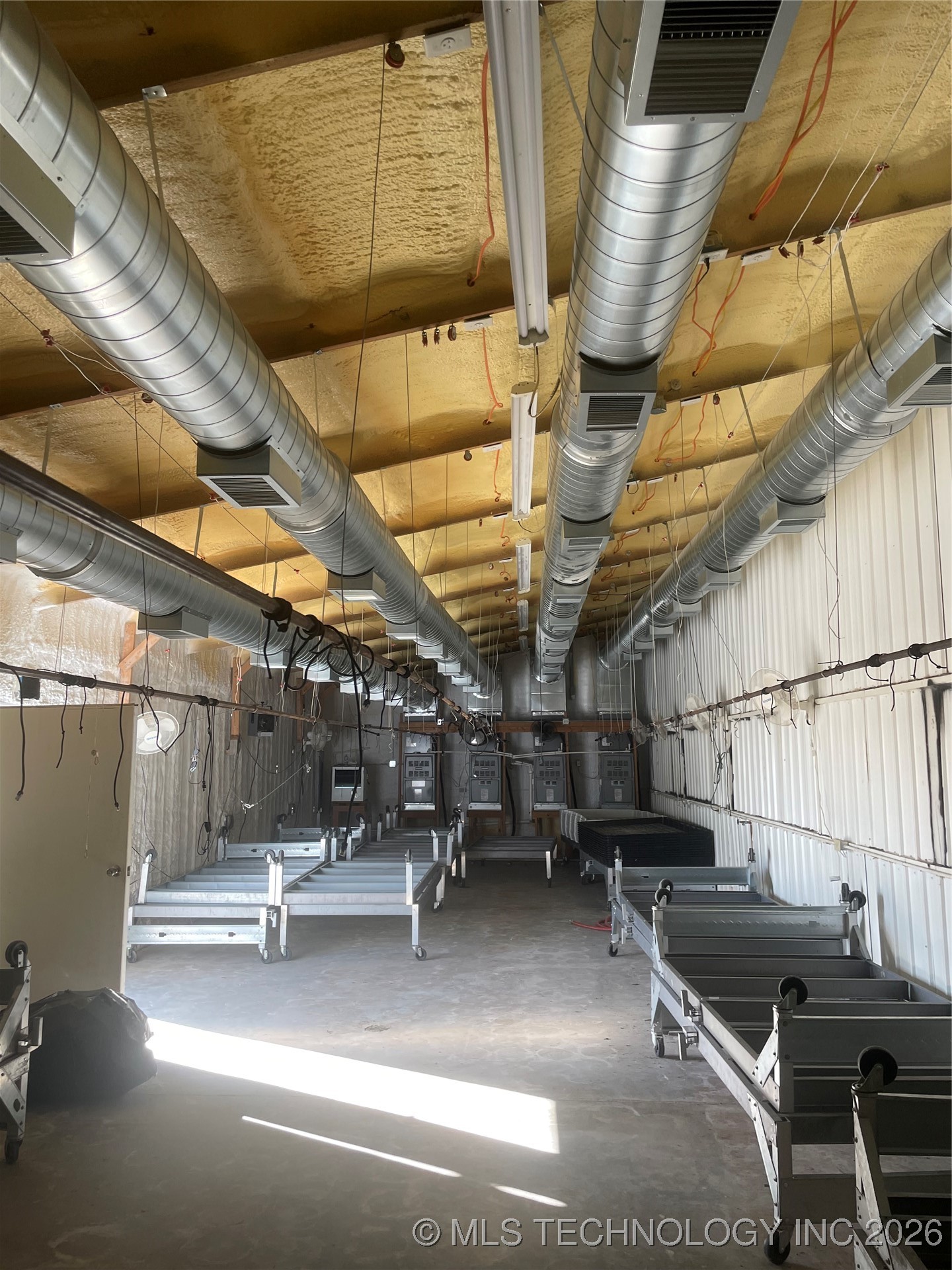 10190 S 426 Road Property Photo 3