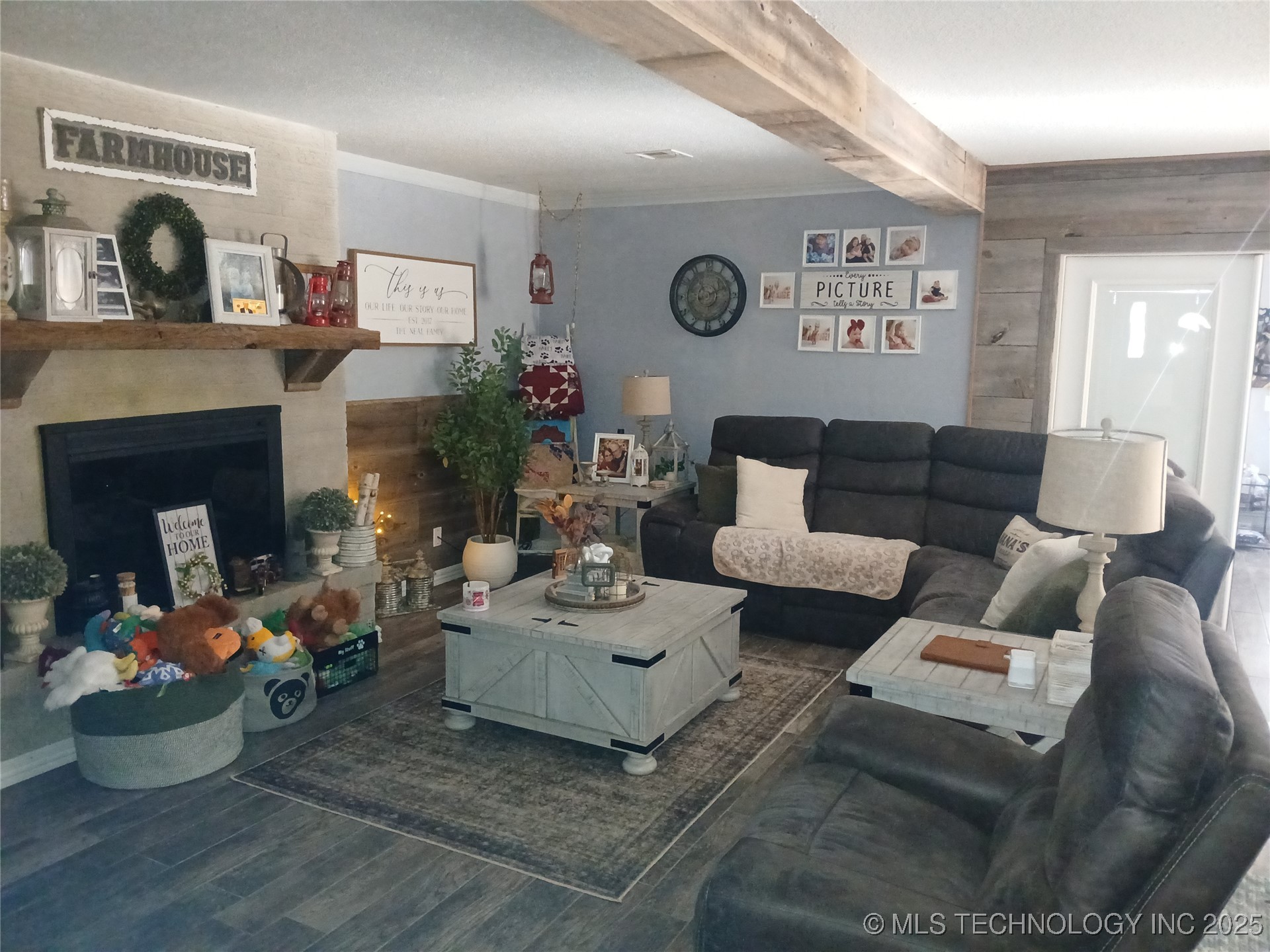 417558 Bridgeport Road Property Photo 6