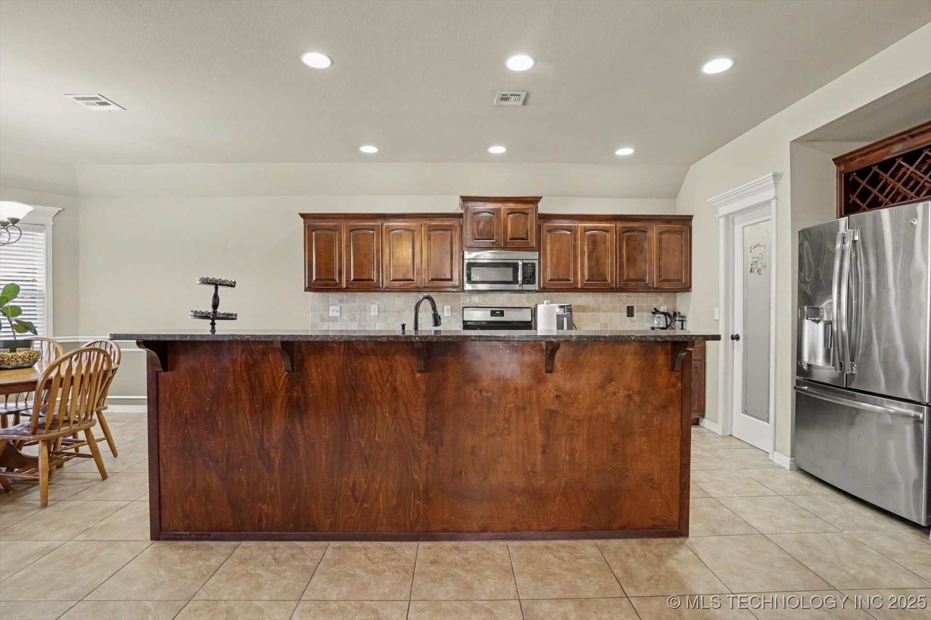 12113 E 69th Street N Property Photo 14