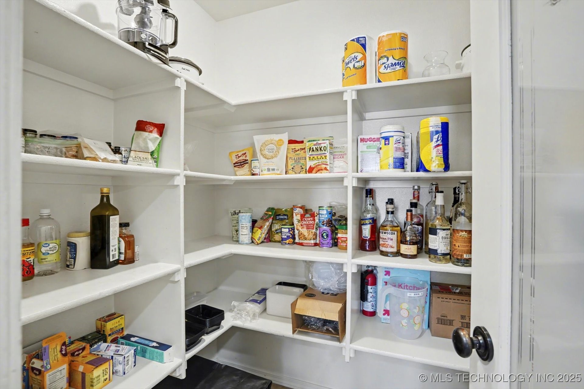 12113 E 69th Street N Property Photo 17