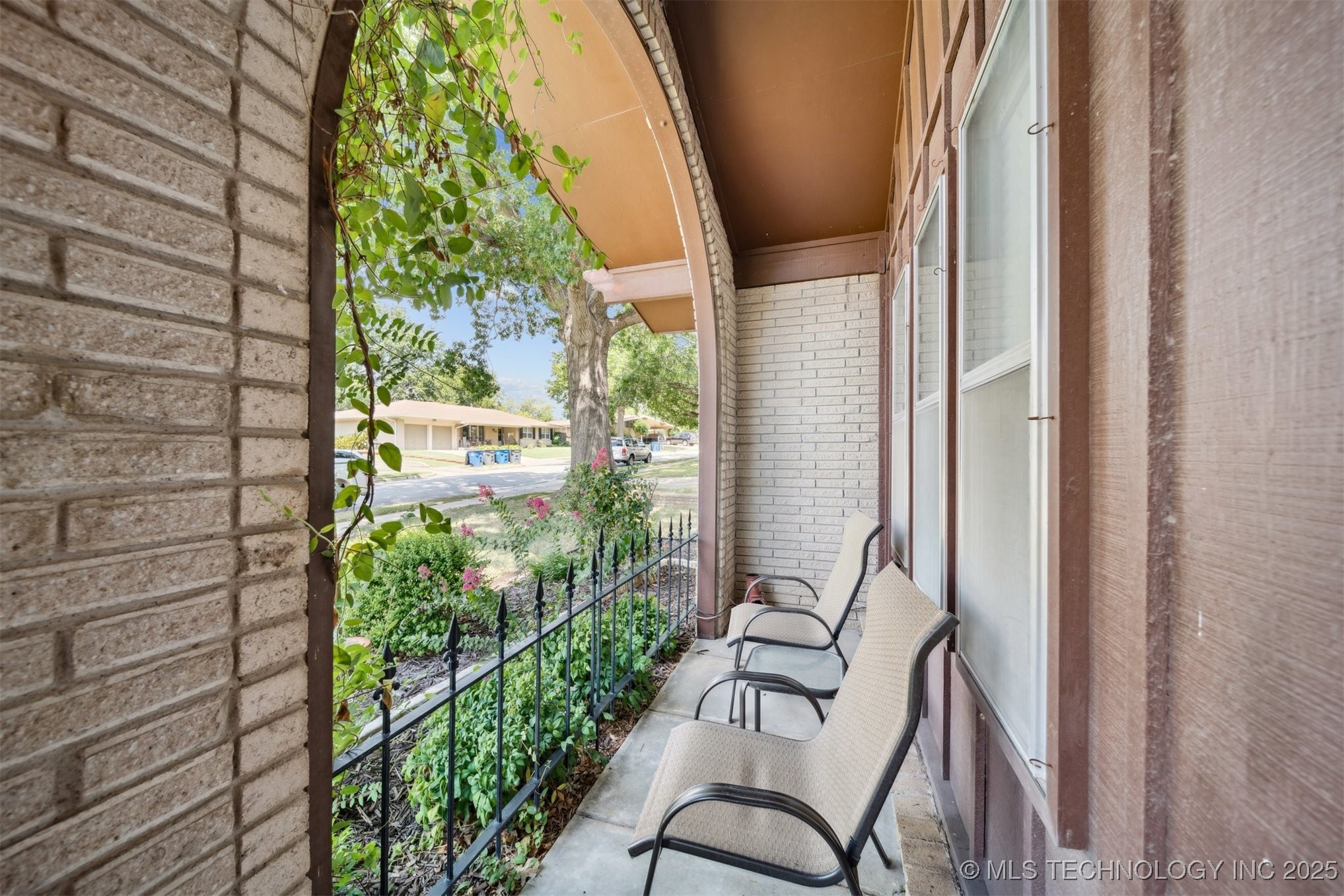 7058 E 52 Place Property Photo 4