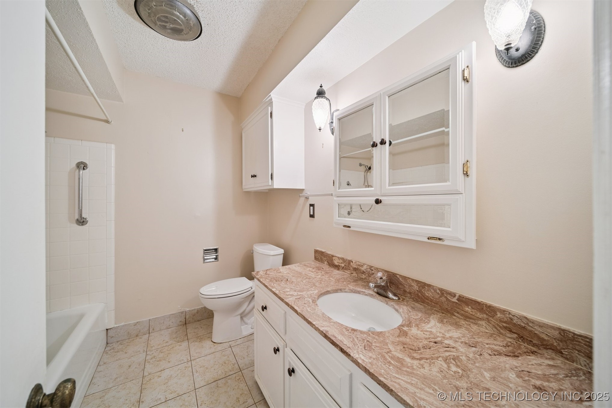 7058 E 52 Place Property Photo 12