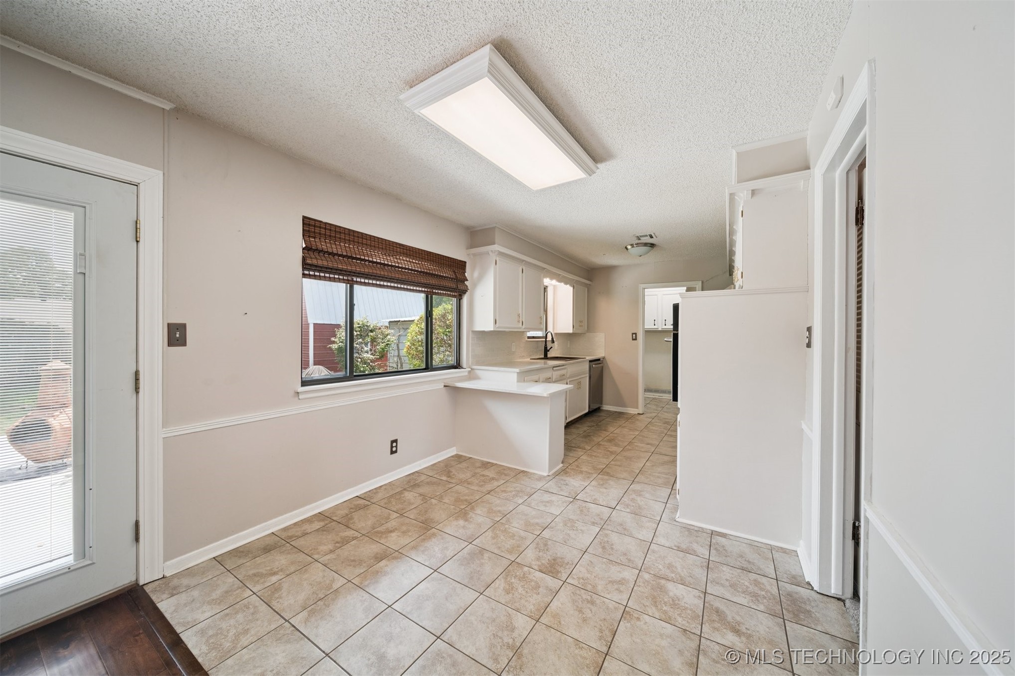 7058 E 52 Place Property Photo 16