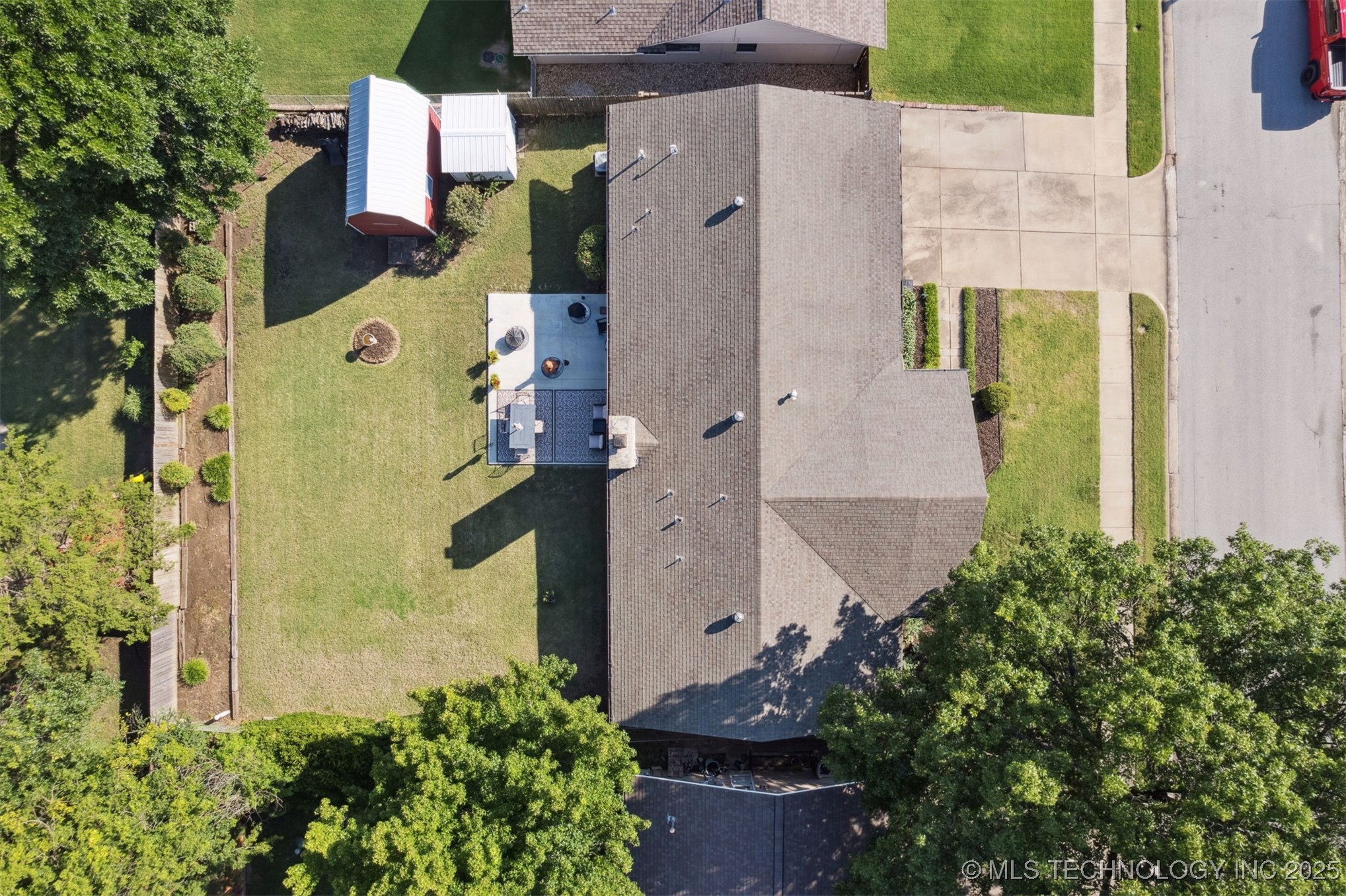 7058 E 52 Place Property Photo 33