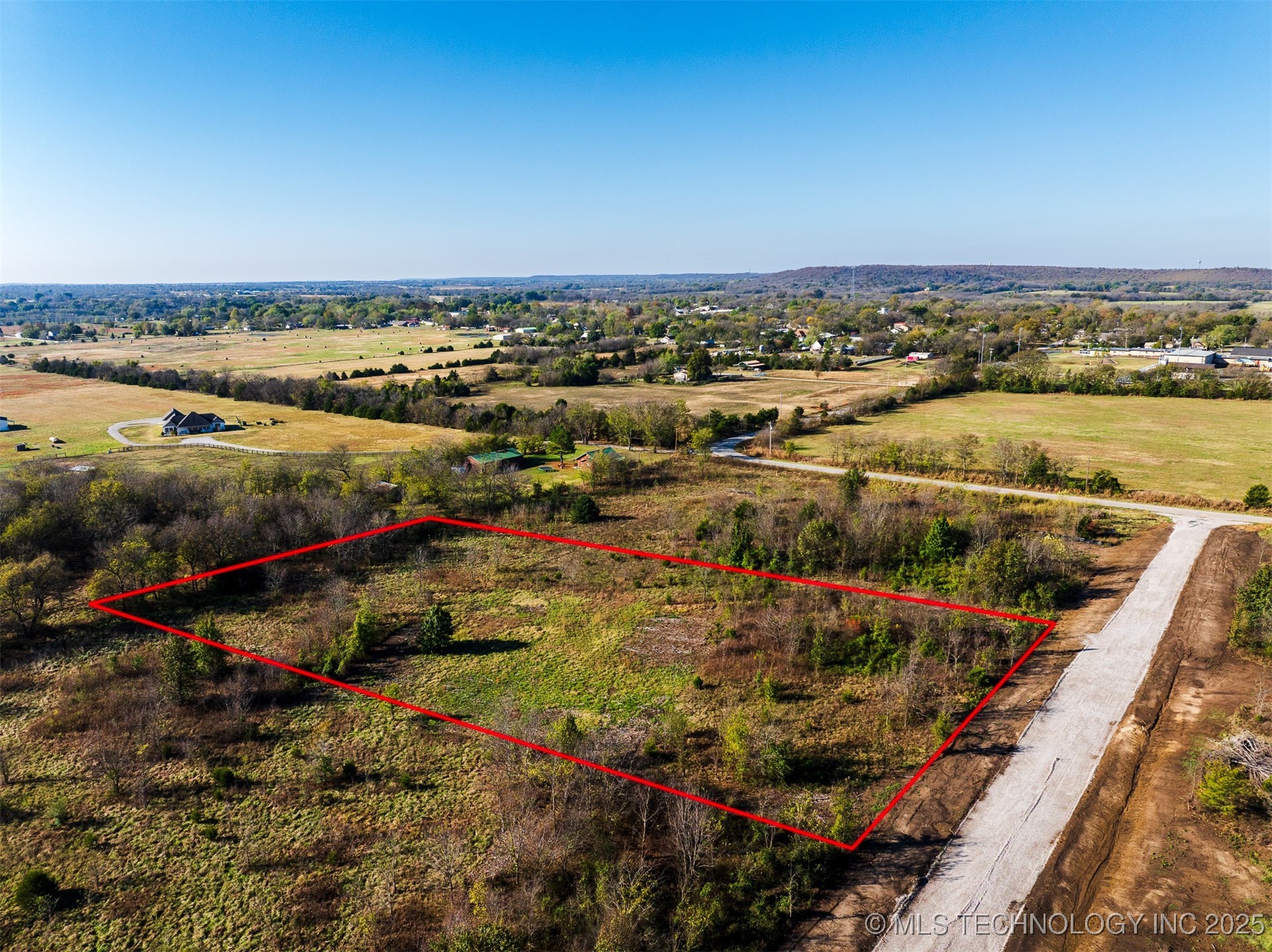 019 W 195th Street S Property Photo 1