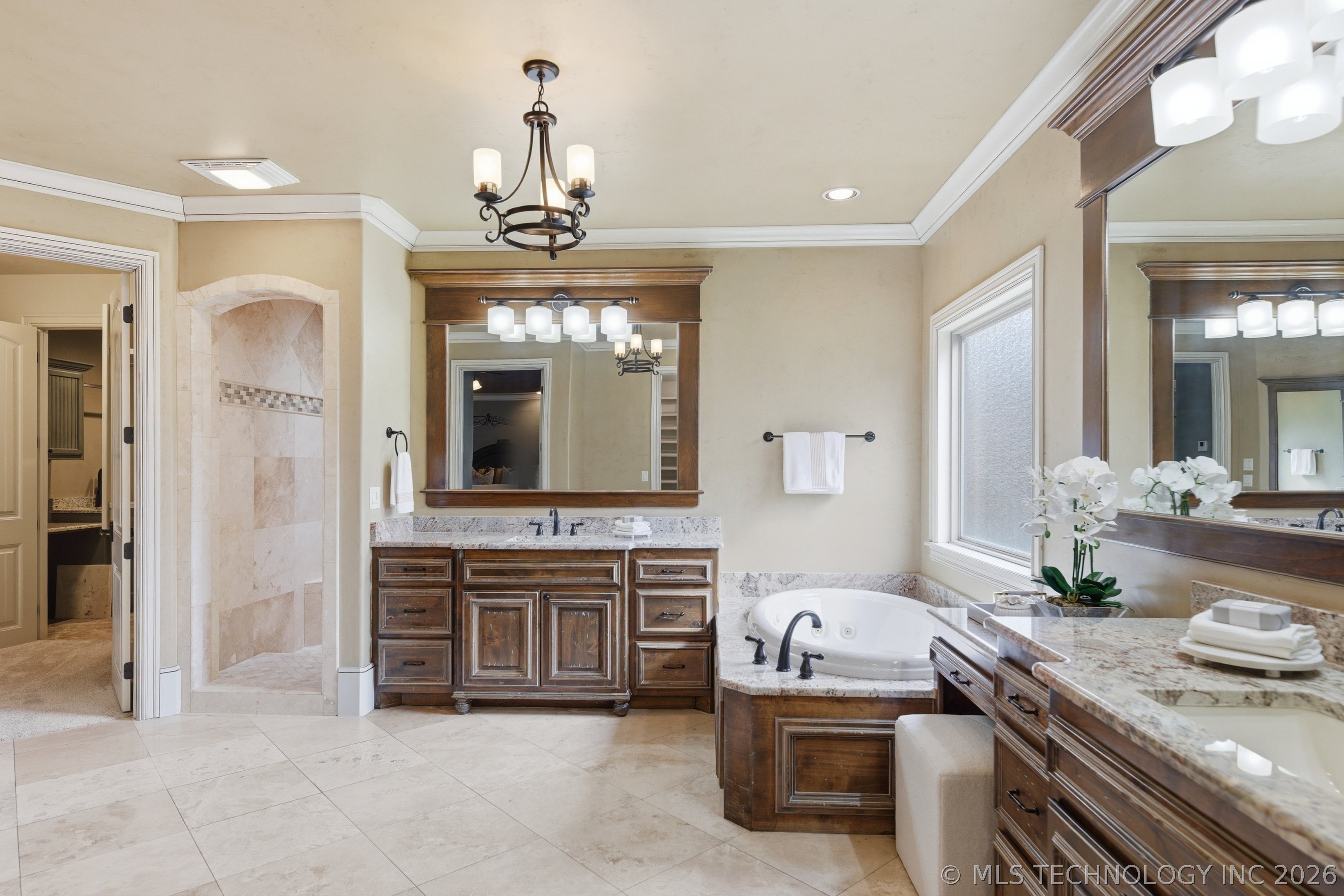 8010 S Guthrie Court Property Photo 25