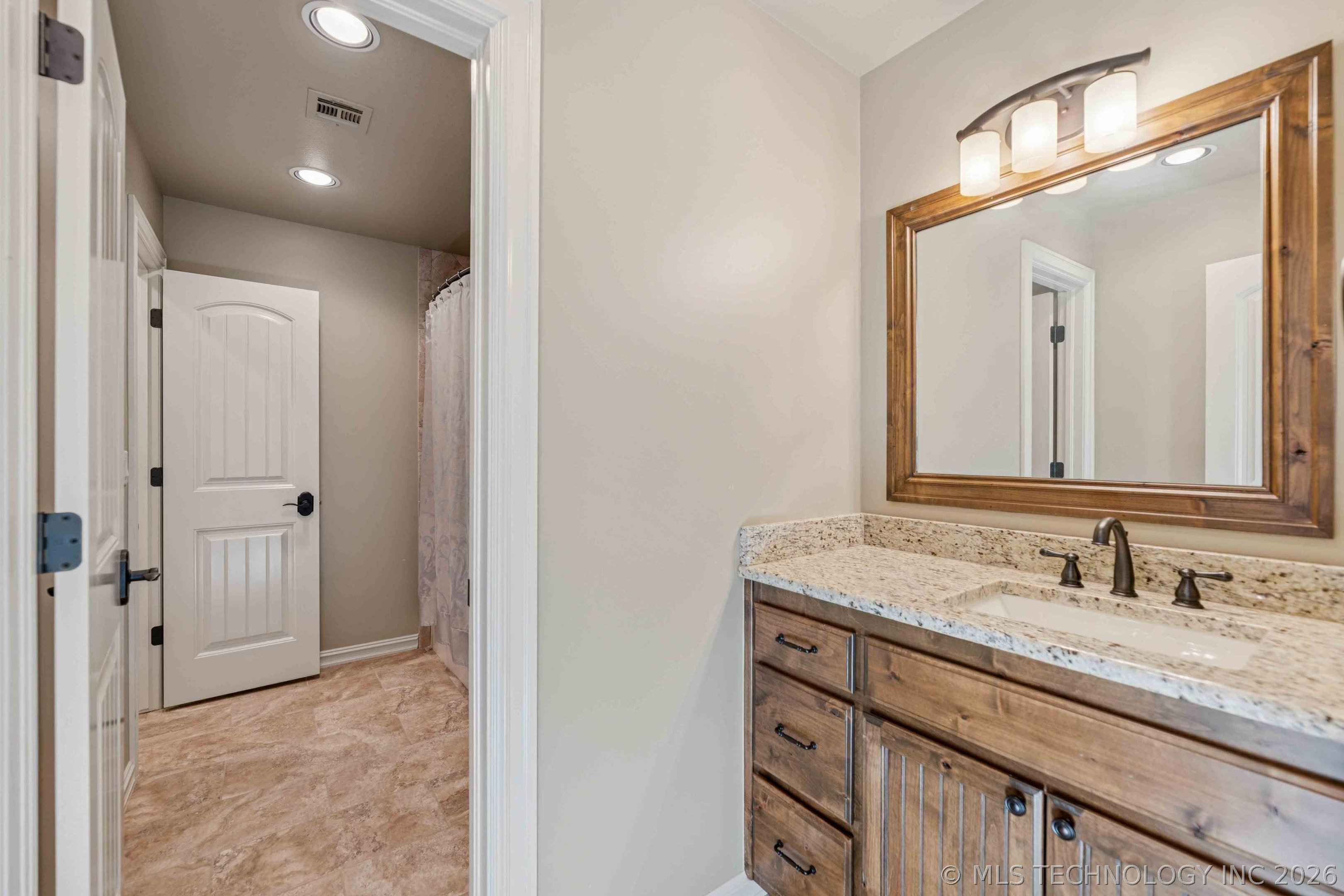 8010 S Guthrie Court Property Photo 43