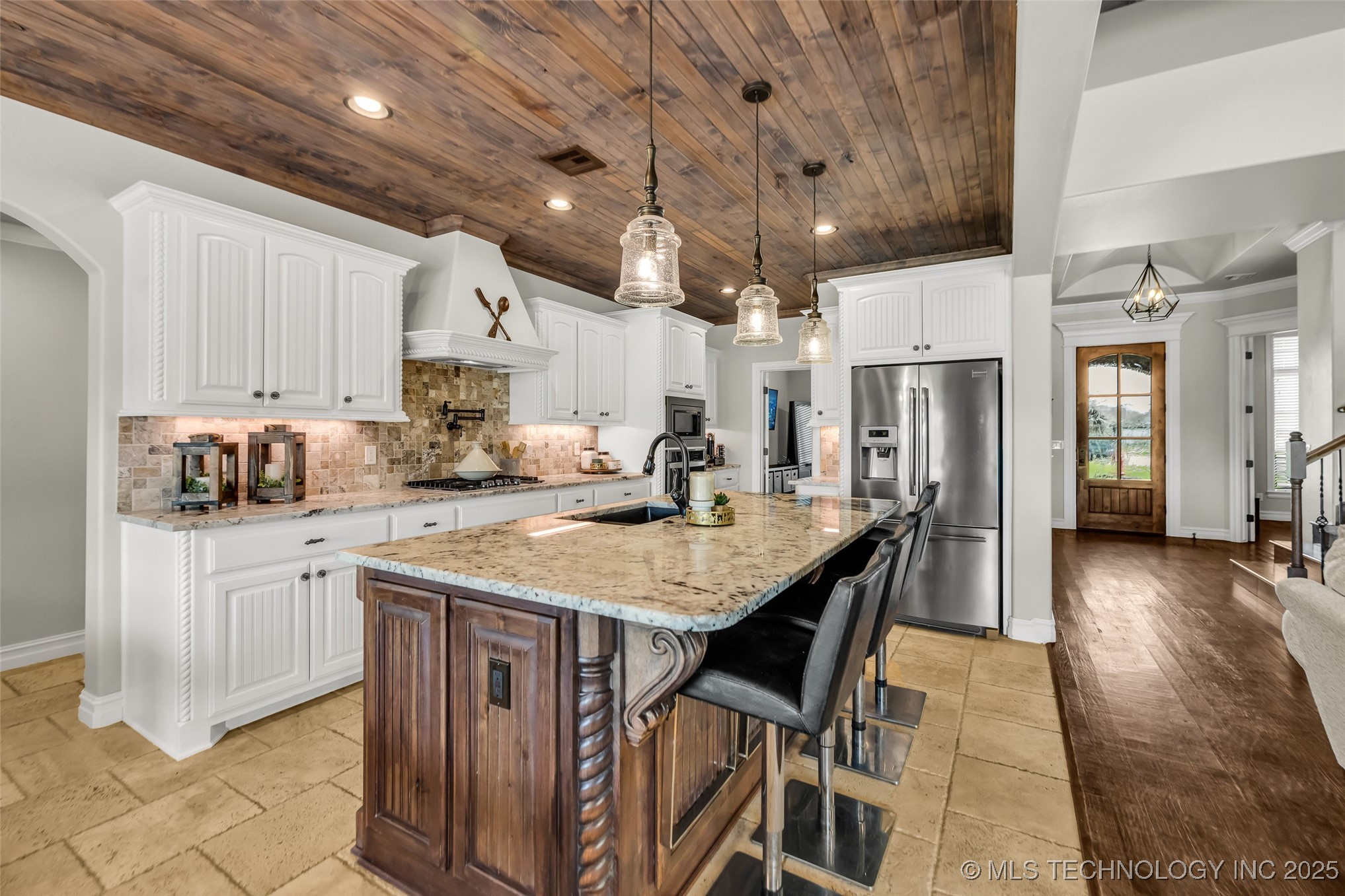 6108 E 95th Street North Property Photo 3