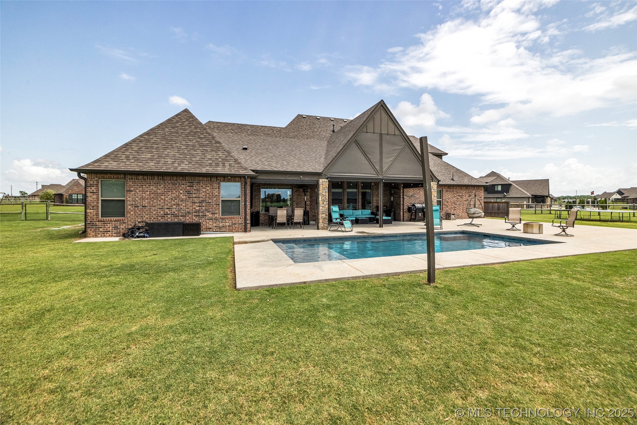 6108 E 95th Street North Property Photo 93