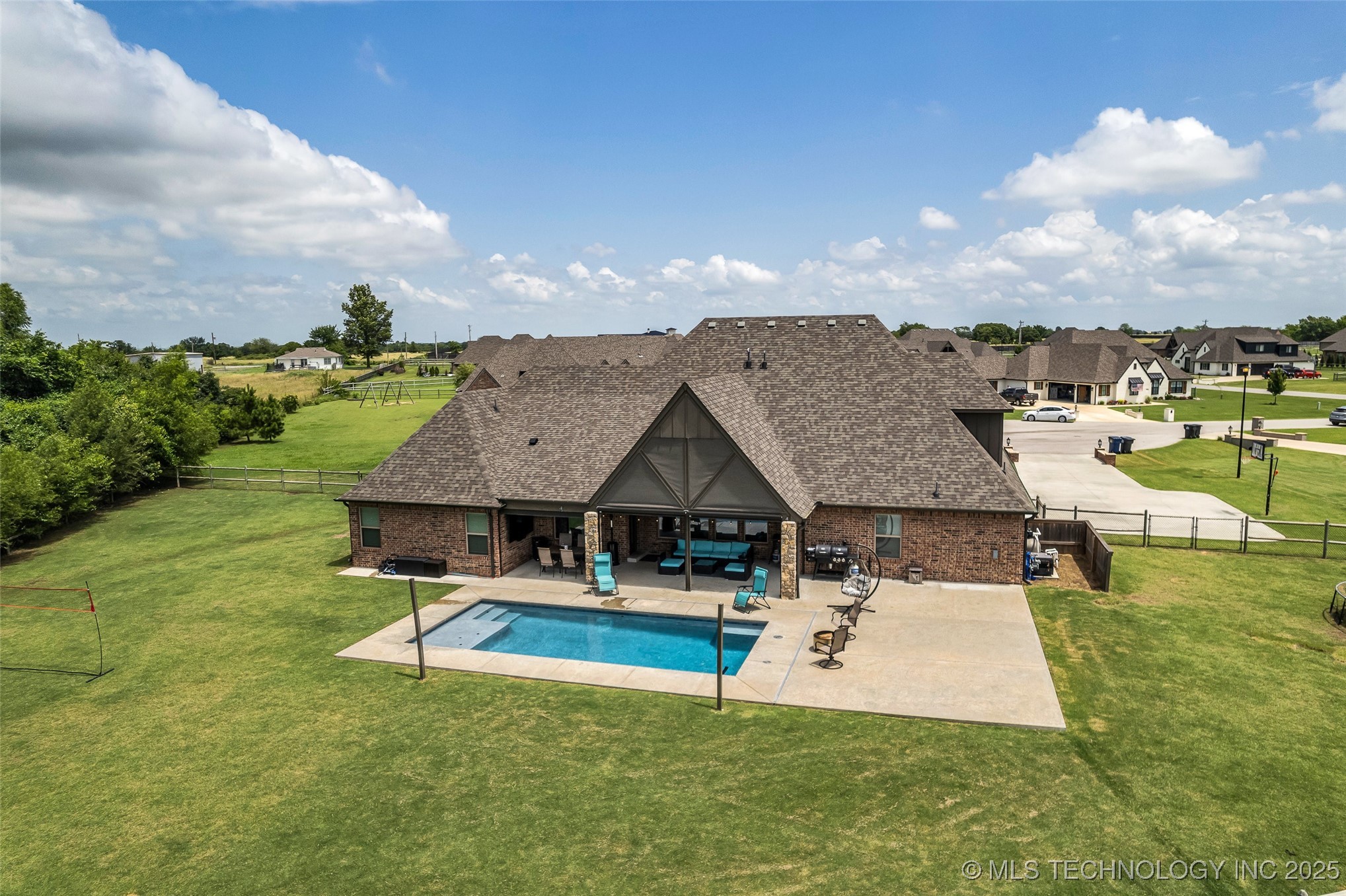 6108 E 95th Street North Property Photo 99