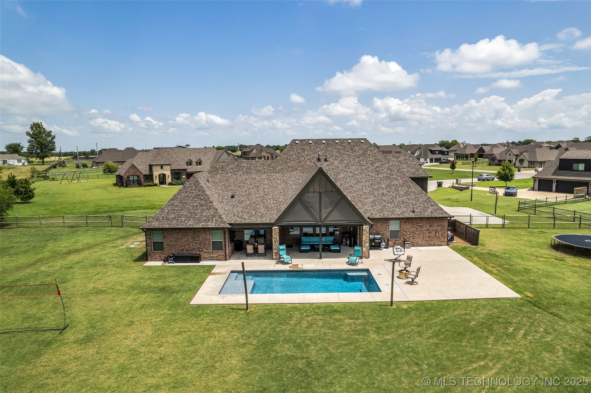 6108 E 95th Street North Property Photo 100