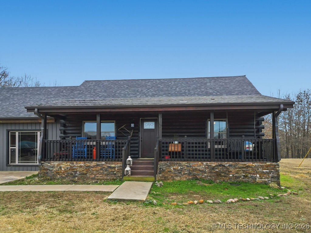 1676 W Folsom Property Photo 28