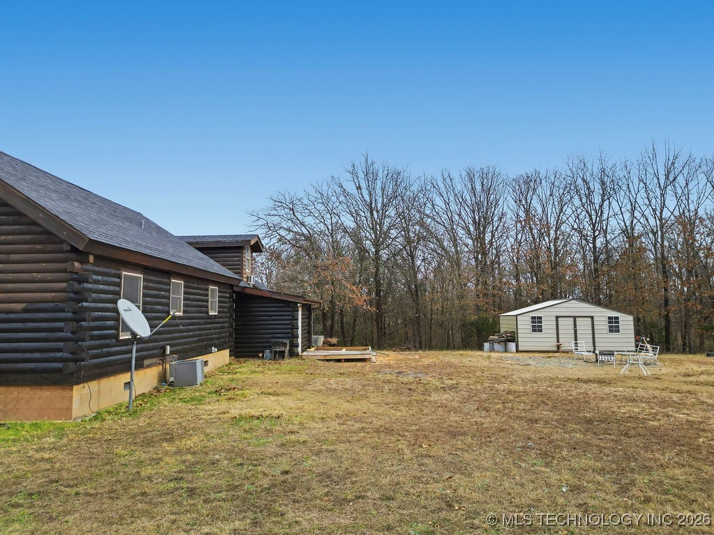 1676 W Folsom Property Photo 29