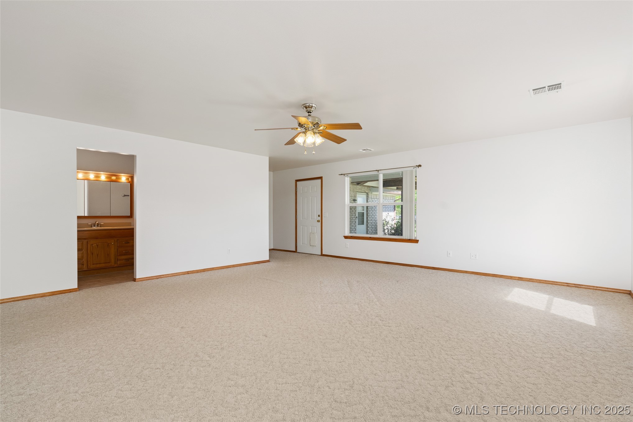 311 N 1st Street Property Photo 17