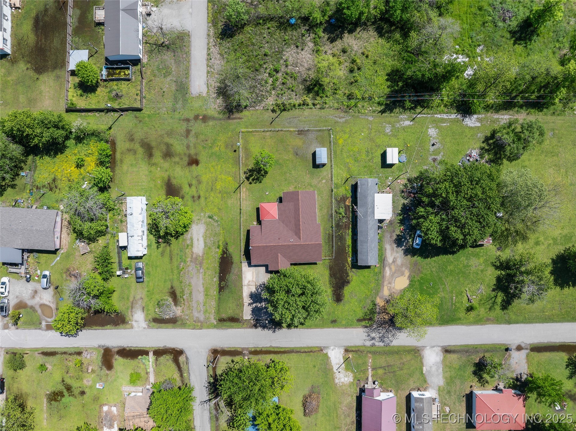 311 N 1st Street Property Photo 25