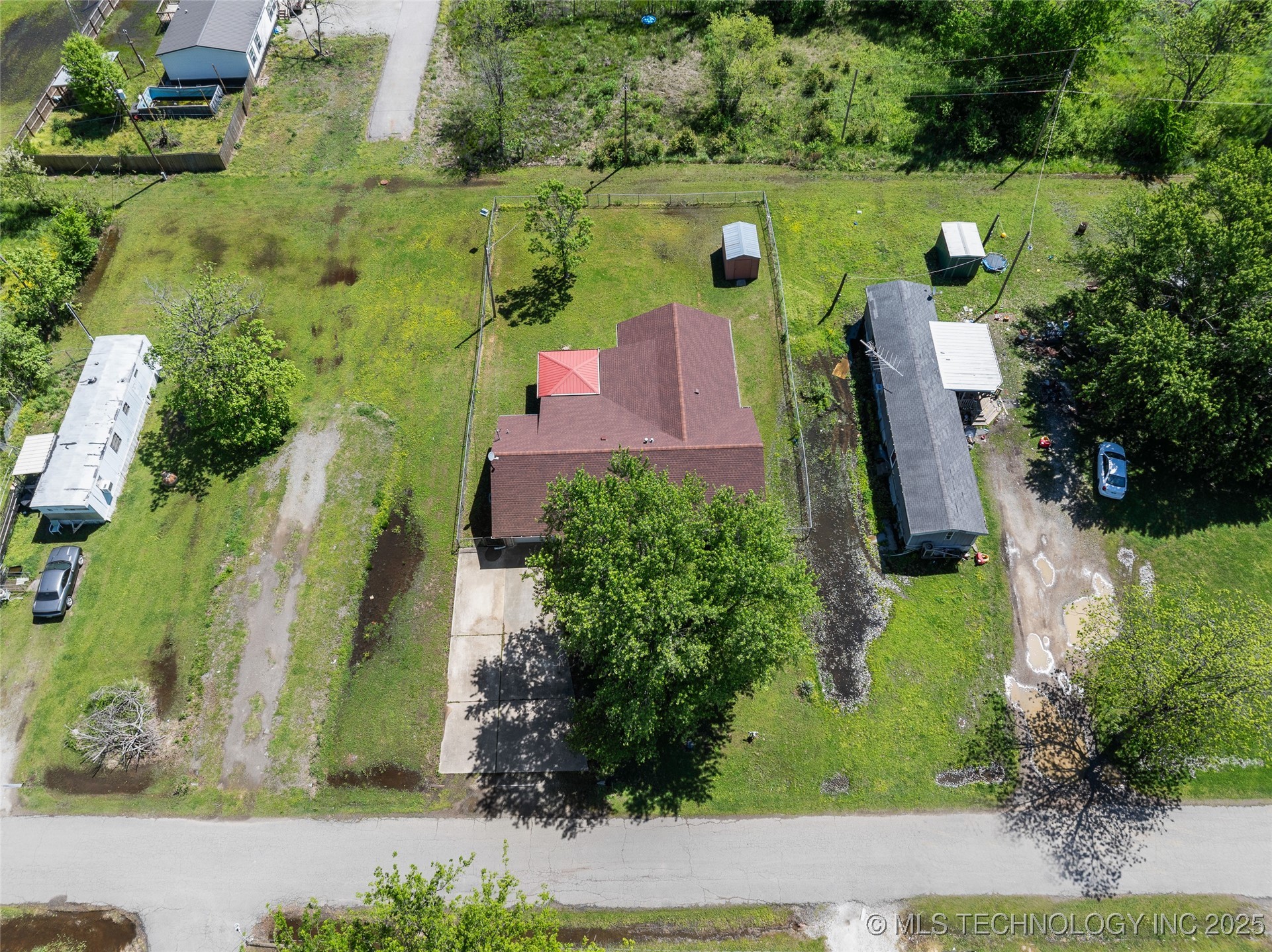 311 N 1st Street Property Photo 27