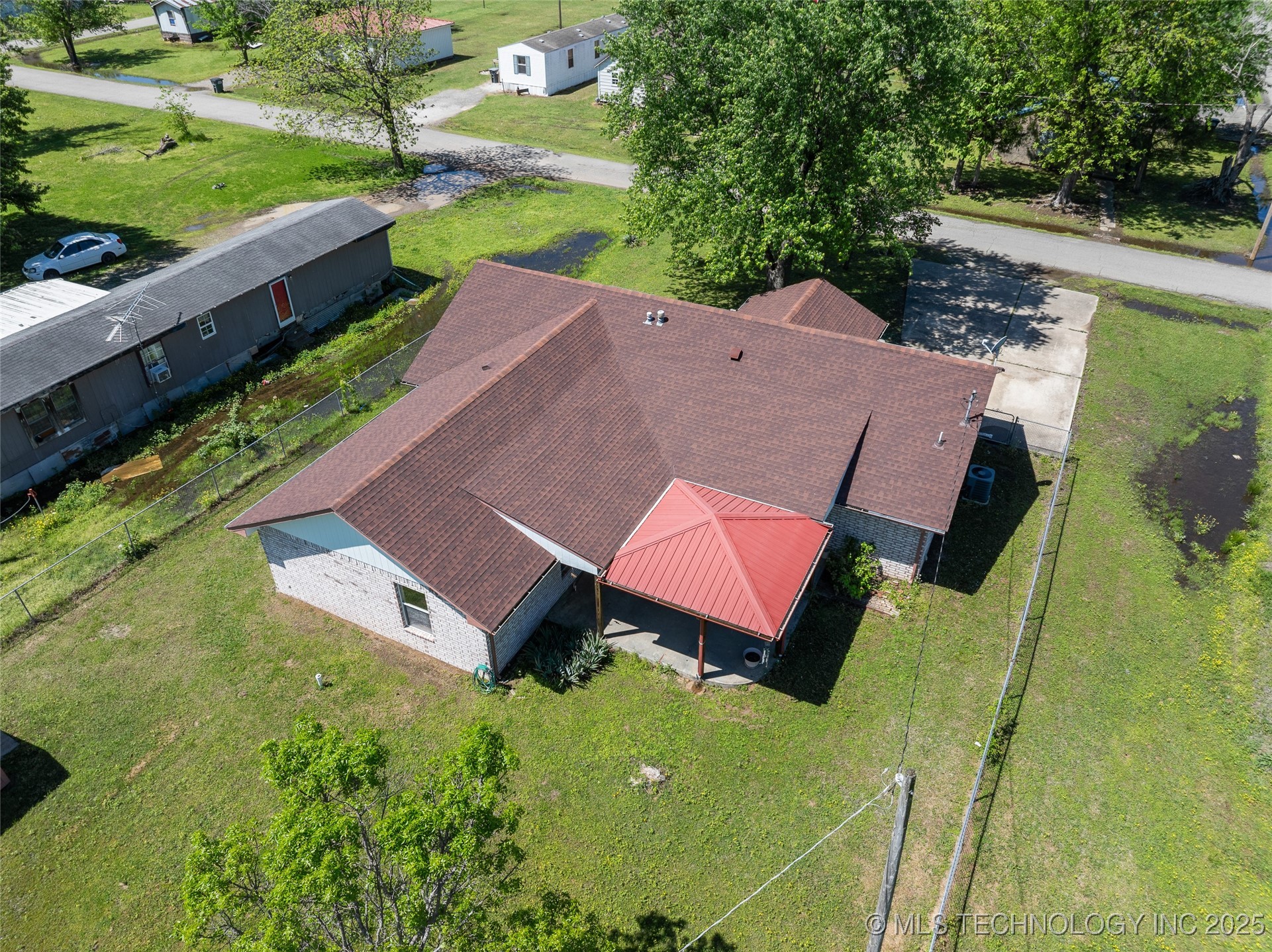 311 N 1st Street Property Photo 29