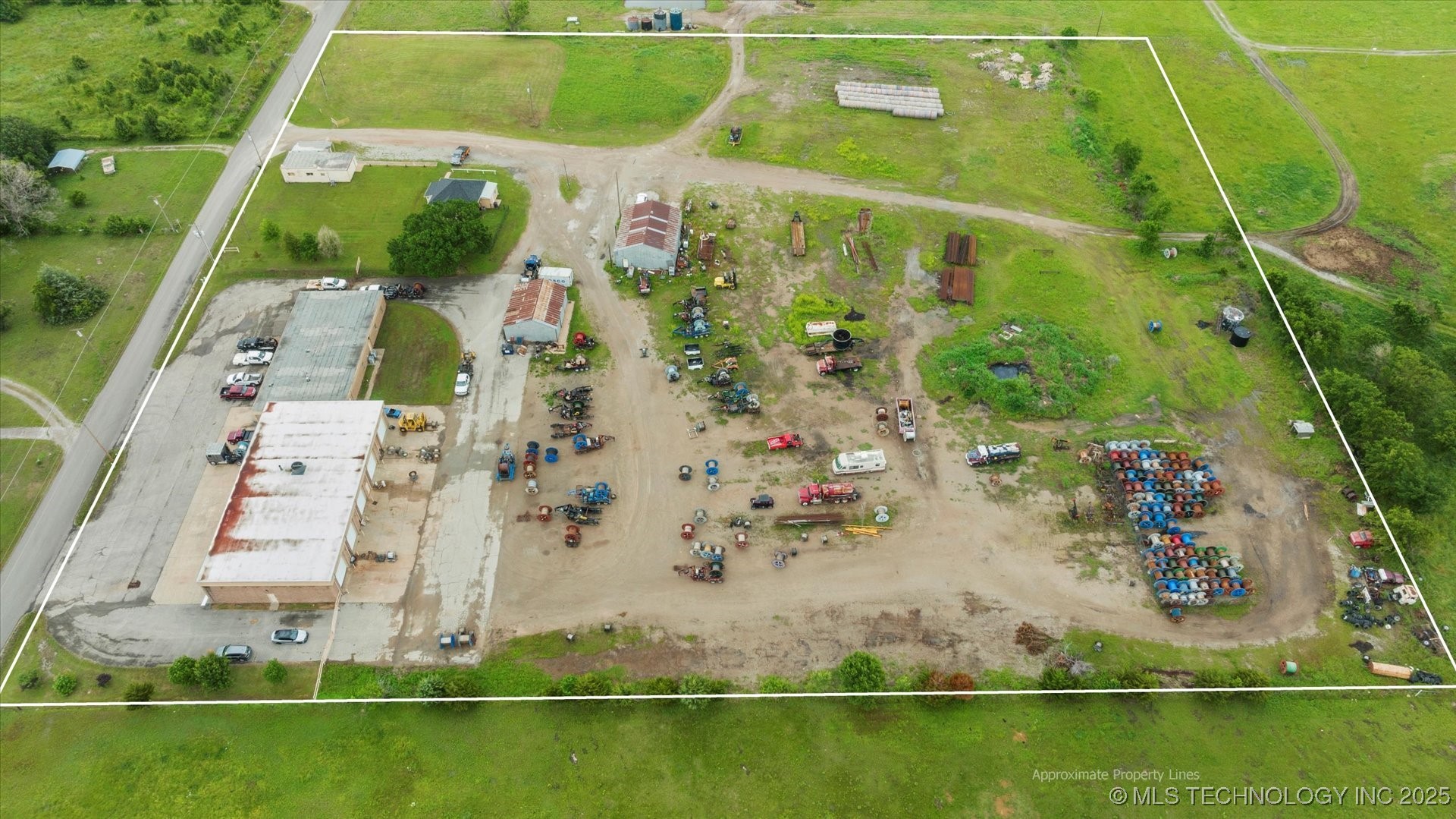 4115 Ne Minnesota Street Property Photo 7