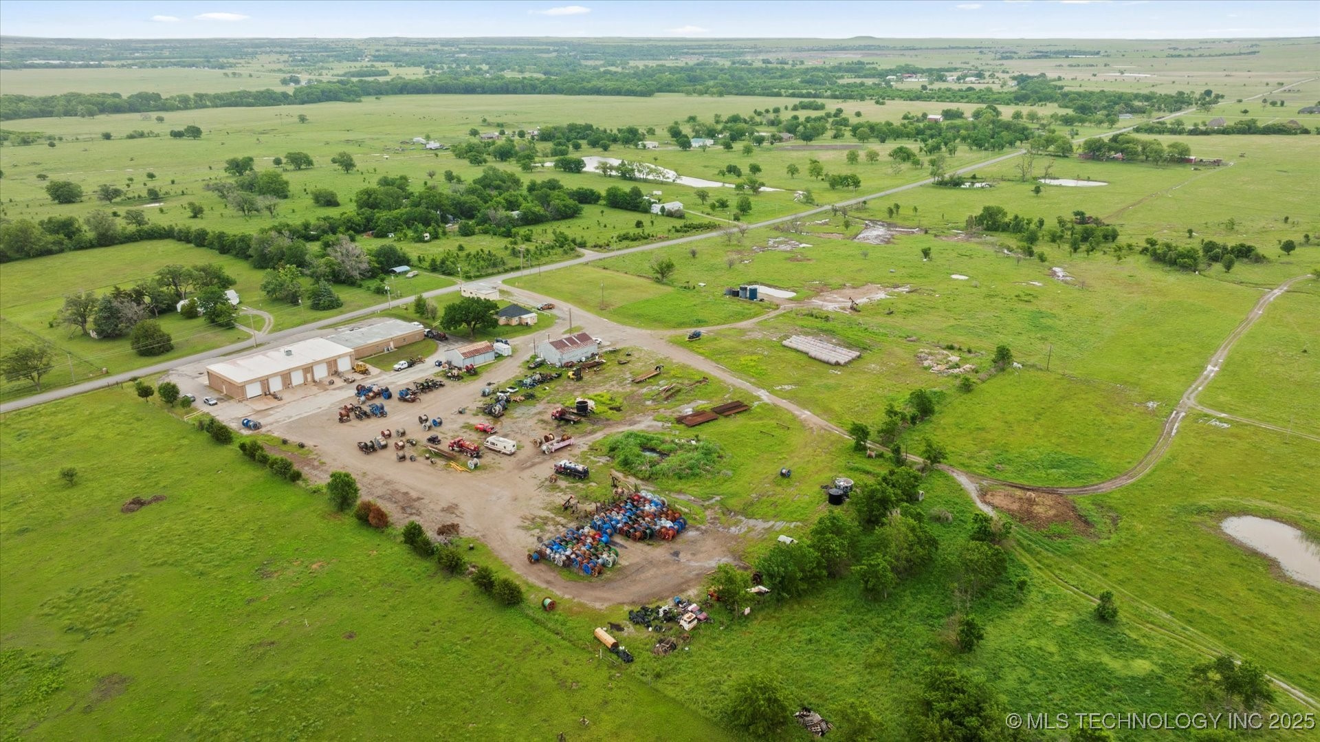 4115 Ne Minnesota Street Property Photo 8