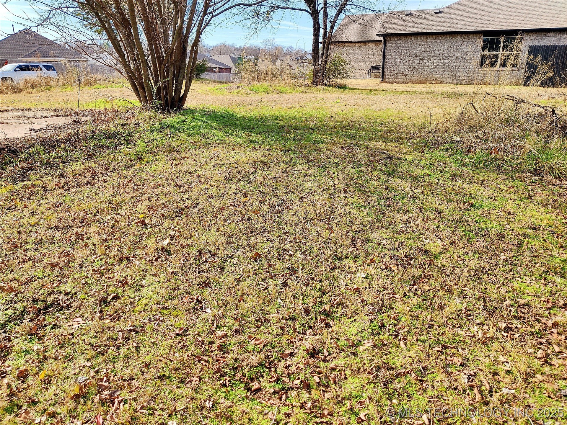 E Dewey Avenue Property Photo 4