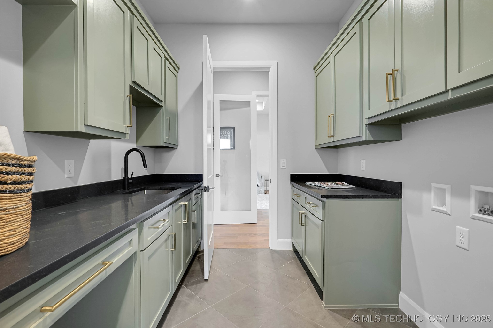 9613 E 119th Court S Property Photo 38