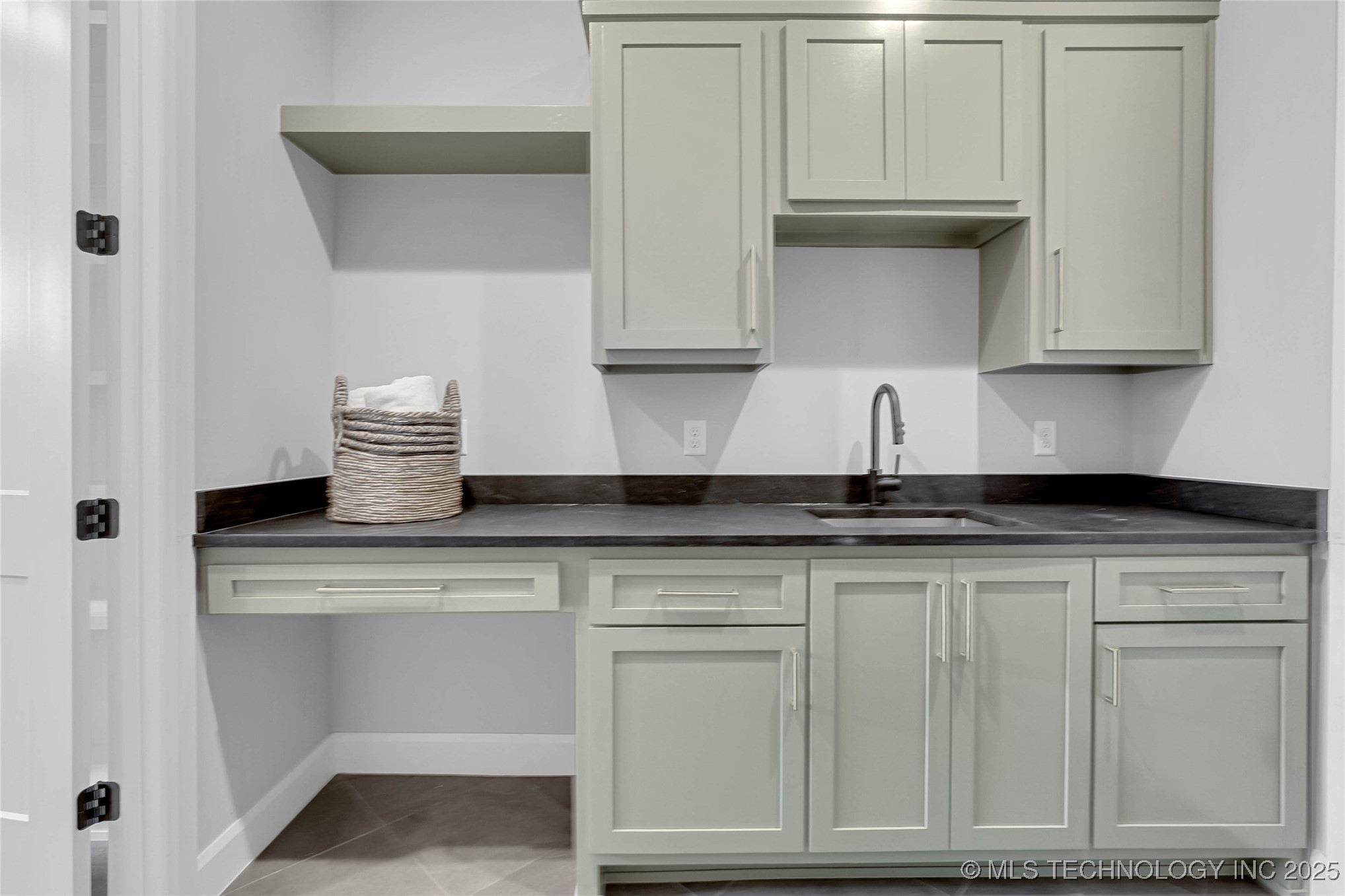 9613 E 119th Court S Property Photo 40